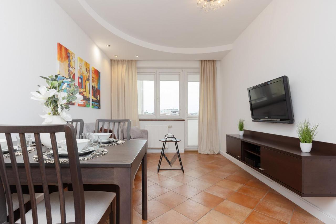 Cozy Apartment With Parking In Warsaw Ursus By Noclegi Renters Exterior foto