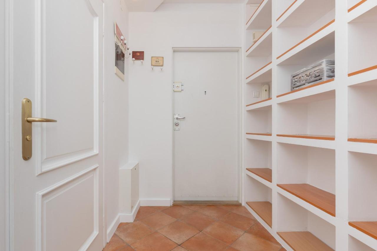 Cozy Apartment With Parking In Warsaw Ursus By Noclegi Renters Exterior foto
